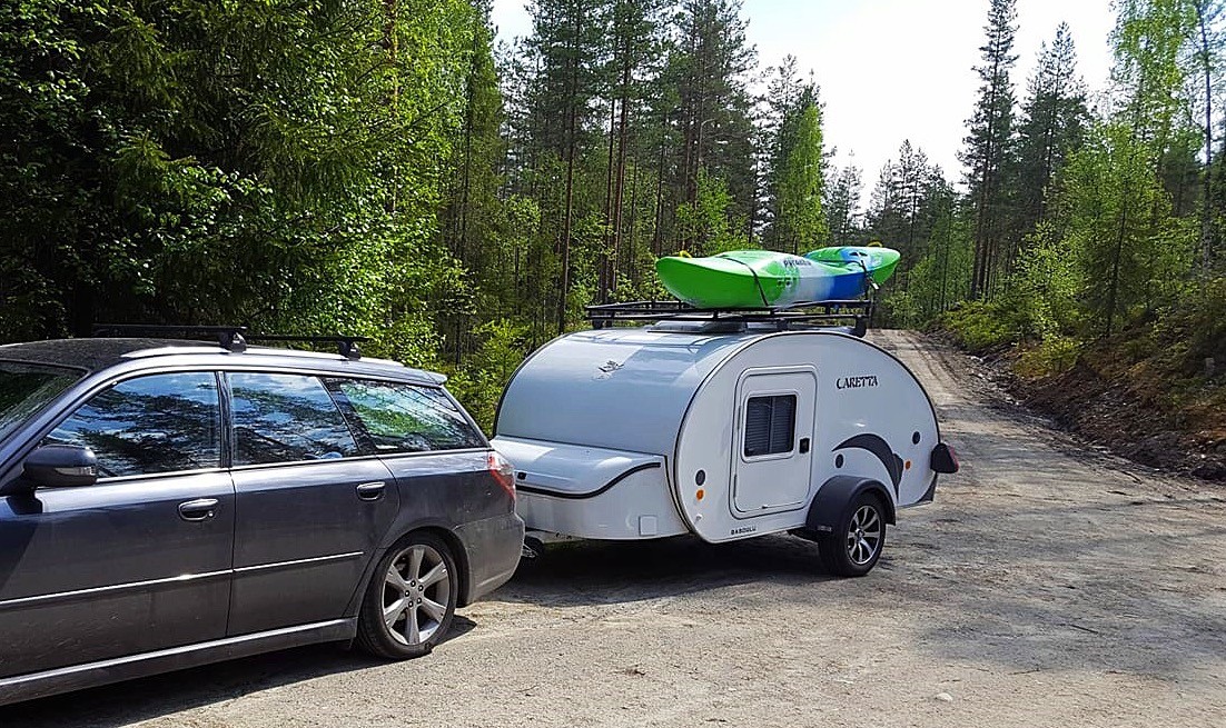 21-Caretta-1500-go-cross-country-frei-stehen-autark-wild-campen-komfort-schlafen-mini-caravans-kleine-wohnwagen-escape-to-nature.jpg