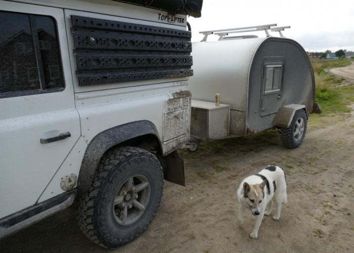 16-kulba-rebel-woody-mini-wohnwagen-teardrop-camper-offroad-outdoor-wohnanhaenger-offroad-travel-anhänger-caravan-trailer.jpg