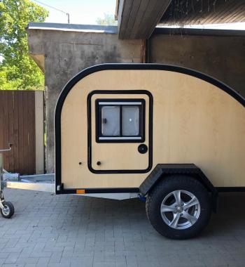 4-kulba-rebel-woody-mini-wohnwagen-teardrop-camper-offroad-outdoor-wohnanhaenger-offroad-travel-anhänger-caravan-trailer.jpg